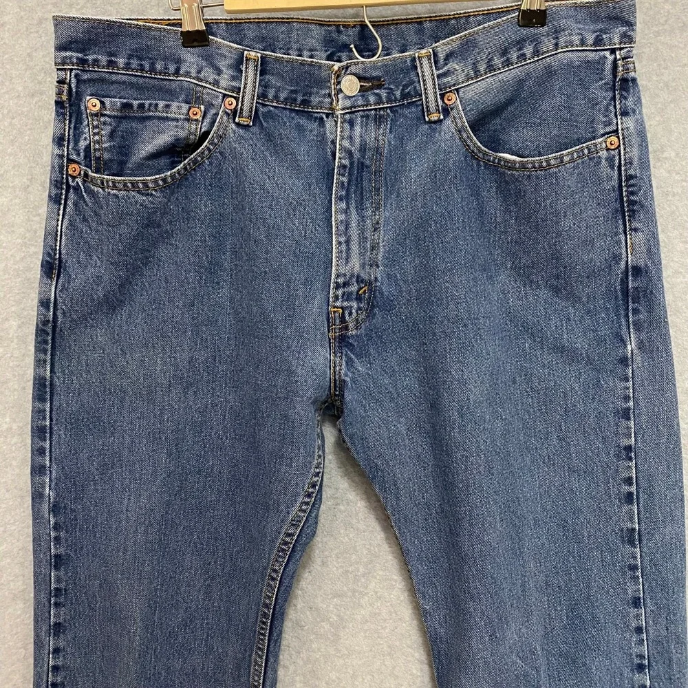 LEVIS 505 Men's 36x32 Straight Leg Classic Fit 100% Cotton Denim Blue Jeans